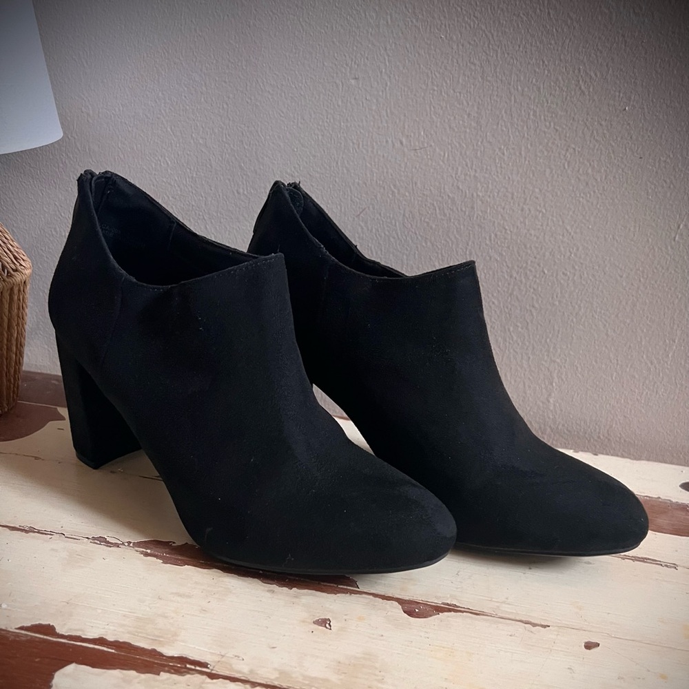 Elegant Black Women's Ankle Boots